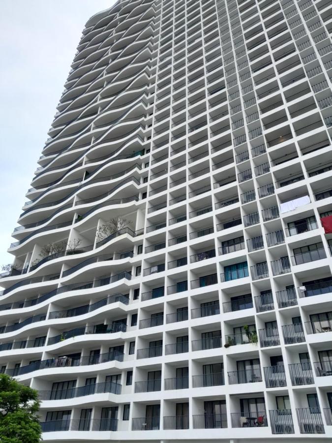 The Landmark Comfort Relax Spacious Sea View By Iz Tanjung Tokong Eksteriør bilde